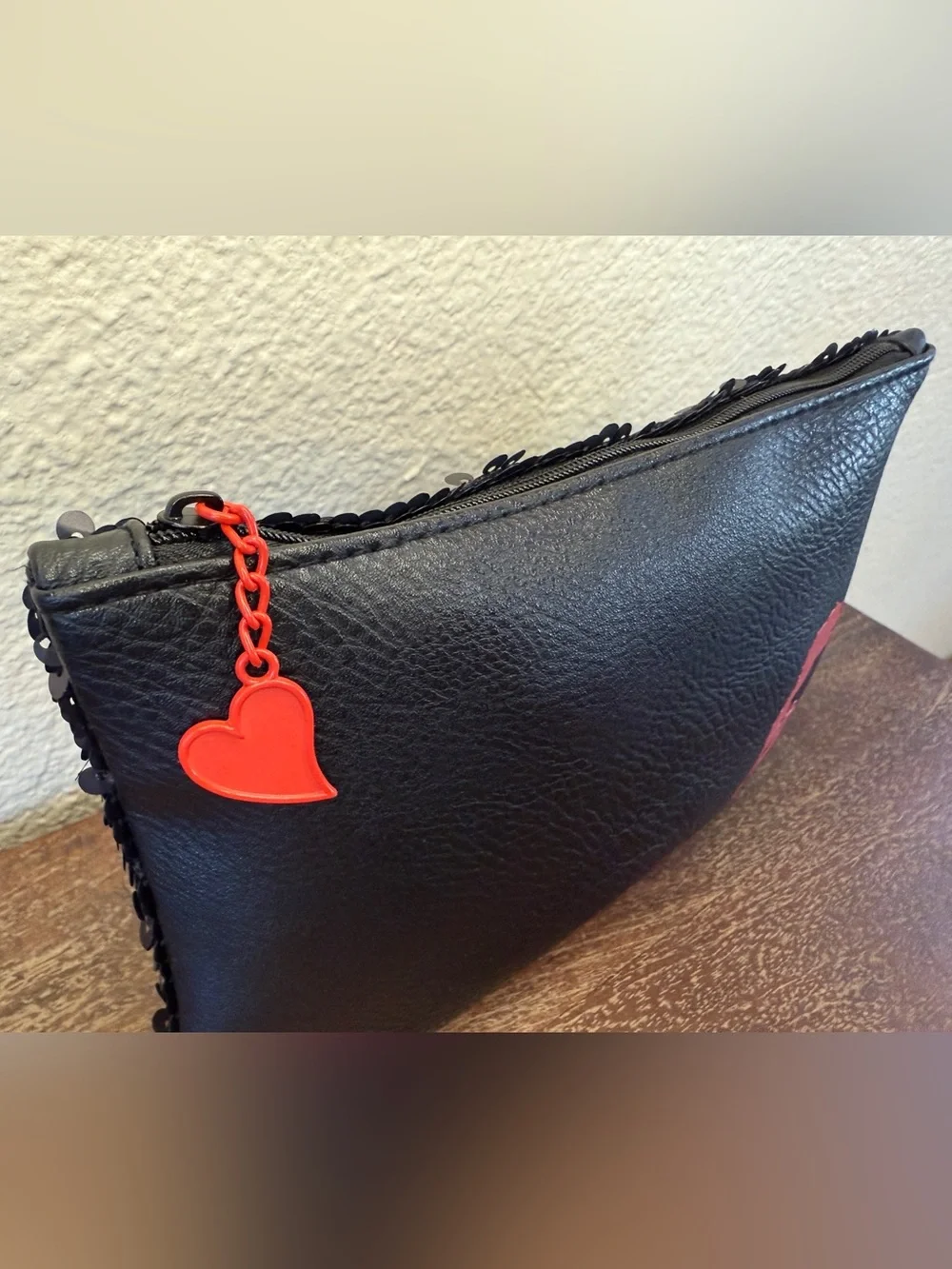 IPSY x Betty Boop Sequin Cosmetic Bag Clutch Limited Edition Black and Red